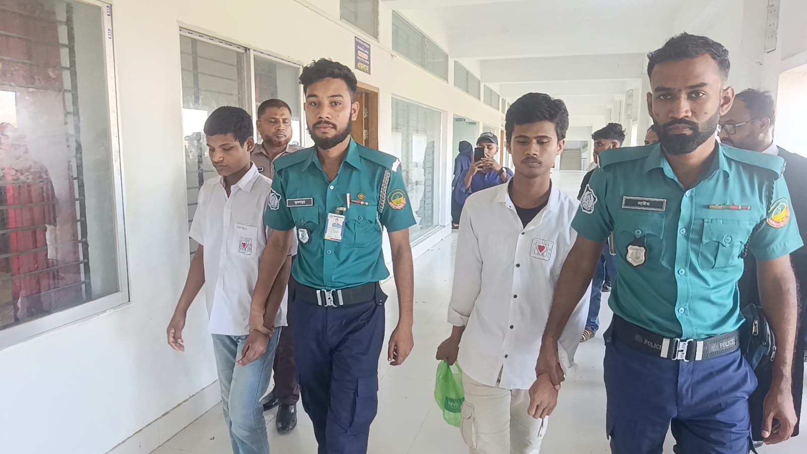 নবীগঞ্জে ১০ বছরের শিশুকে ধর্ষণ, দুই কিশোরের ৩ বছর করে কারাদণ্ড
